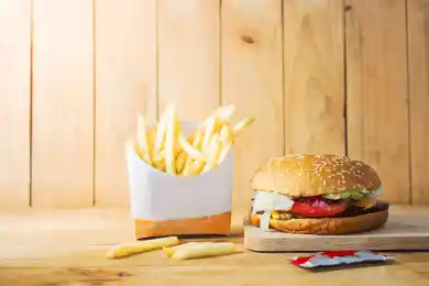 В Казахстане пострадали от пищевых отравлений 180 человек, каждый четвертый - ребенок