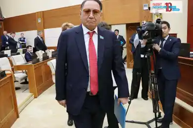 «Сытое брюхо к народу глухо»: депутат Жамалов ждет от Нацбанка «умную» политику