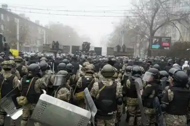 Генпрокурор РК рассказал, когда применили боевое оружие во время январских событий