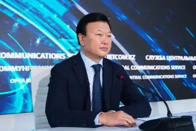 Алексей Цой о ситуации с COVID19 и ревакцинации: смотрите LIVE 