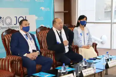 Представители «Ак жола» проводят встречи в Мангистау