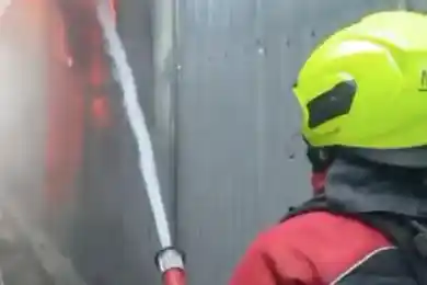 Для тушения пожара в Алматы задействовали два спецпоезда