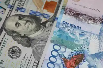 Доллар составил 388,88 тенге на торгах