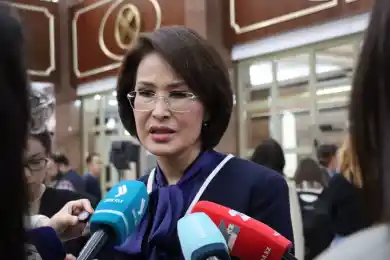 «За каждым моим решением стоит ответственность перед людьми» - министр здравоохранения Акмарал Альназарова