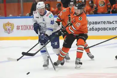 "Барыс" переплыл "Амур" и вернулся в зону плей-офф