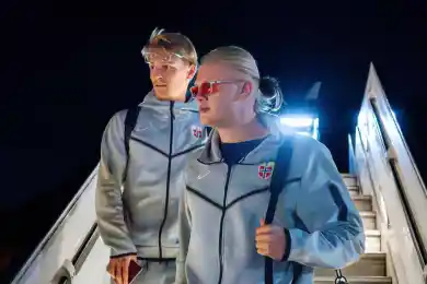 Сборная Норвегии вместе с Холландом прилетела в Алматы