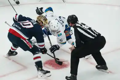 Омирбеков вывел Барыс вперед в матче с Нефтехимиком