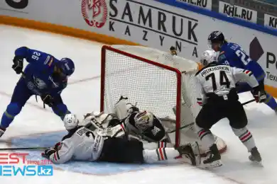 Барыс усложнил себе задачу перед третьим периодом