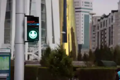 В Нур-Султане установили «улыбающийся» светофор – видео