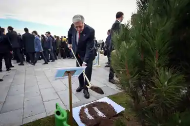 Президент Казахстана и лидеры стран Организации тюркских государств открыли Аллею в Анкаре