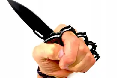 В Казахстане составили список предметов, запрещенных к проносу в школы