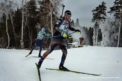 Биатлонисты Казахстана начали борьбу за поездку на юношескую Олимпиаду 