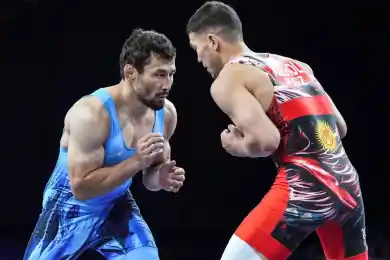 Борец Жадраев гарантировал себе, минимум, «бронзу»