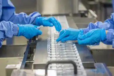 Cебестоимость вакцин "Спутник V" и "QazCovid-in" прокомментировали в Минздраве РК