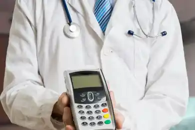 Депутат Жамалов предложил расширить список медуслуг, оплачиваемых пенсионными накоплениями