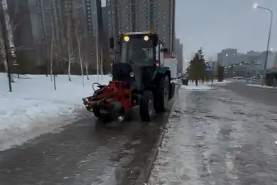 Что происходит на улицах Астаны после ночного дождя 