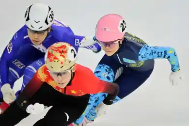 Женская сборная по шорт-треку выиграла "серебро" на Азиаде-2025