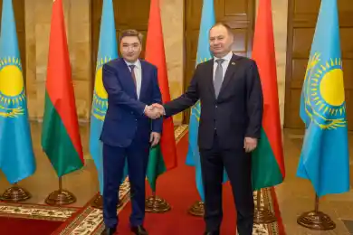 Премьер-министры Казахстана и Беларуси подписали пакет документов