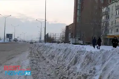 «Это природа, извините»: Кульгинов объяснил проблемы с уборкой снега в столице