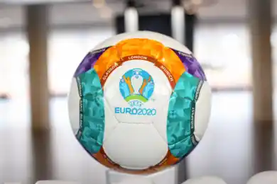 Швеция возглавила группу: результаты матчей 18 июня