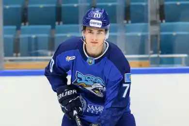 Барыс подписал двух нападающих и двух защитников