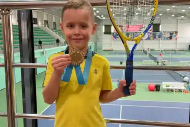 Пятилетний ребенок выиграл турнир в Петропавловске - фото