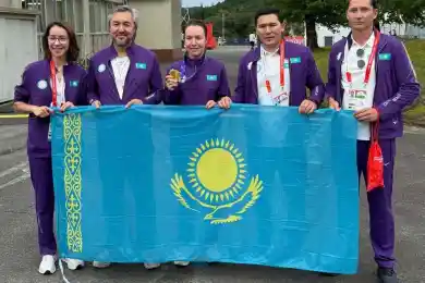 "Вы большая молодец!" Ербол Мырзабосынов поздравил чемпионку Азиатских игр Ринату Султанову