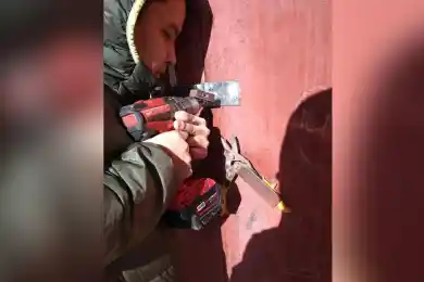 Караганда: в карантинном подъезде снимут замок 