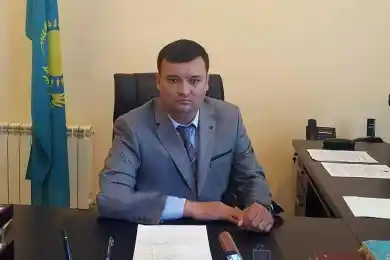 Cудью в Сарыагаше освободили от должности за "мягкий" приговор убийце девочки