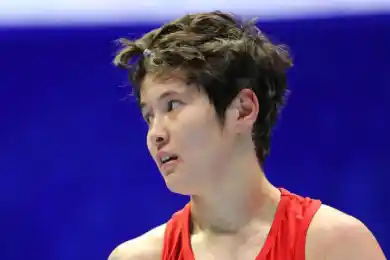 Скандал: Назым Кызайбай отказалась покинуть ринг после поражения в Турции - видео