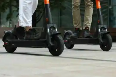 Для электросамокатов установят места стоянок и запретные зоны