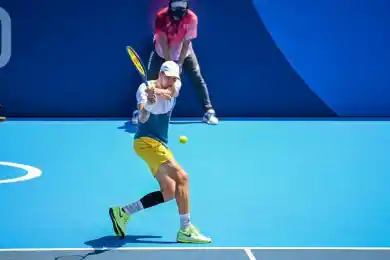 Александр Бублик и Зарина Дияс уступили на старте Олимпиады