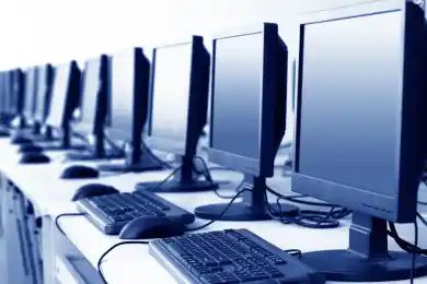 Соцпомощь: Правительство выделяет 70 млрд тенге на закуп компьютеров школьникам