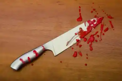 В селе Ынтымак зарезали девочку-подростка