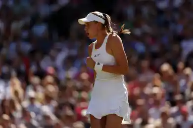 Рыбакина без особых проблем вышла во второй круг Уимблдона