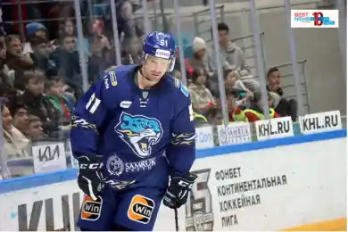 «Нам его не хватает»: когда защитник Барыса Грант вернется на лед