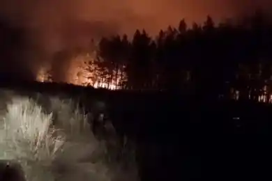 Пожары в Костанайской области: закрывается дорога, горят дома и нефтебаза – акимат