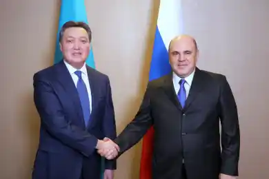 Мамин провел переговоры с Мишустиным в Алматы