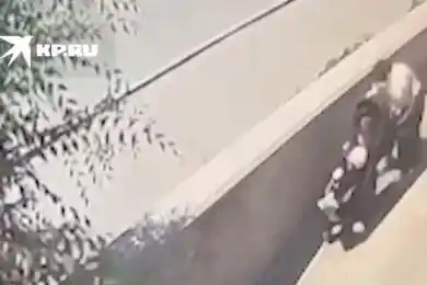 Лед ранил женщину в Павлодаре: к ЧП причастна 12-летняя девочка