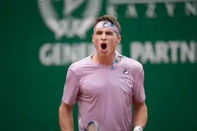 Скатов - в полуфинале квалификации Roland Garros