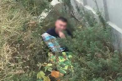 Астанчанин спрятался в вещмешке от полиции, но все равно был обнаружен. Фото