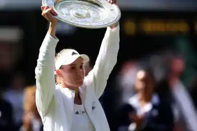 Президент Казахстана поздравил Елену Рыбакину с триумфом на Уимблдоне