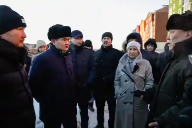Женис Касымбек поручил ускорить строительство проблемных жилых объектов