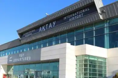 Антимонопольщики проверят законность цен за парковку возле аэропорта Актау