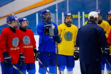 Игроки системы Барыс сыграют с женской сборной России