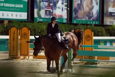 Казахстанские всадники успешно стартовали в Ташкенте