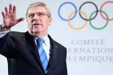 Томас Бах поздравил Геннадия Головкина и пригласил на встречу