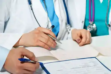 Свыше 20 медиков собрались на консилиум после отравления детей из Центра Караганды