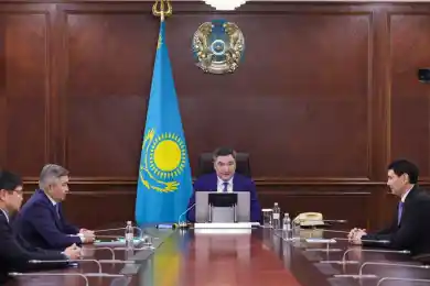 «Без формализма»: новый Премьер-министр поставил задачи назначенным министрам