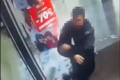 Полиция Астаны завела уголовное дело на мужчину за погром в ТРЦ